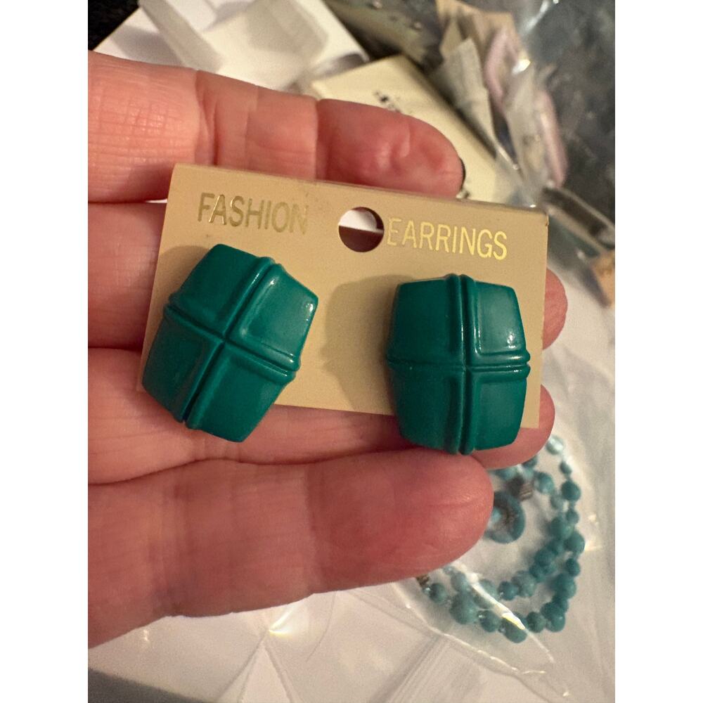Vintage post earrings circa 1980